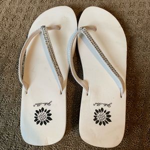 Women’s Size 10 sandals